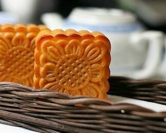 Thơm ngon với cách làm bánh trung thu nướng nhân thập cẩm Thơm ngon với cách làm bánh trung thu nướng nhân thập cẩm