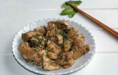 Gà rang lá chanh – Tuyệt phẩm dân dã Gà rang lá chanh – Tuyệt phẩm dân dã