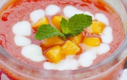 Học cách làm sinh tố xoài dưa hấu đơn giản như đan rổ