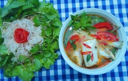 Hướng dẫn cách nấu canh chua cá khoai xua tan cái nóng ngày hè Hướng dẫn cách nấu canh chua cá khoai xua tan cái nóng ngày hè