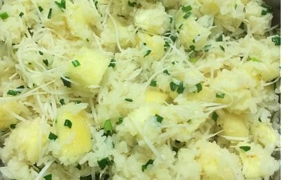 Lạ miệng hơn với cách nấu xôi sắn dẻo bùi cho bữa sáng Lạ miệng hơn với cách nấu xôi sắn dẻo bùi cho bữa sáng