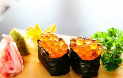 Cách làm sushi trứng cá hồi đúng điệu không khác gì người Nhật làm Cách làm sushi trứng cá hồi đúng điệu không khác gì người Nhật làm