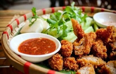 Cách làm nước chấm nem chua rán Hà Nội ăn không cũng đã mê Cách làm nước chấm nem chua rán Hà Nội ăn không cũng đã mê