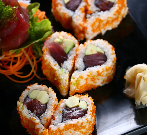 Cách làm Sushi hình trái tim ý nghĩa chẳng nỡ ăn 1