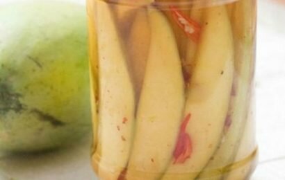 Cách làm xoài ngâm chua cay chống ngán cho cả nhà Cách làm xoài ngâm chua cay chống ngán cho cả nhà