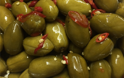 Cách làm cà na ngâm mắm đường – món ăn vặt khoái khẩu Cách làm cà na ngâm mắm đường – món ăn vặt khoái khẩu