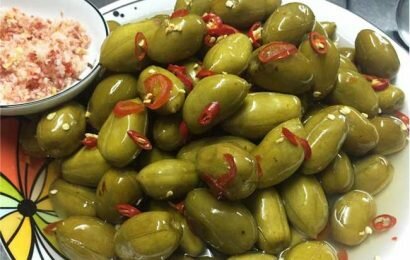 Cách làm cà na ngâm muối ớt cực ngon cực giòn Cách làm cà na ngâm muối ớt cực ngon cực giòn