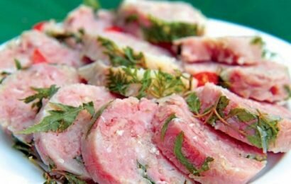 Cách làm nem chua không cần bột làm nem mà vẫn dậy hương đặc trưng Cách làm nem chua không cần bột làm nem mà vẫn dậy hương đặc trưng