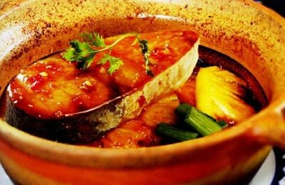 Cách nấu món cá ngừ kho tộ đưa cơm cho cả nhà