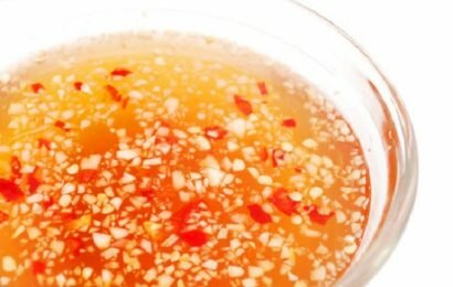 Cách làm nước chấm bánh tráng cuốn đúng chuẩn vị Cách làm nước chấm bánh tráng cuốn đúng chuẩn vị