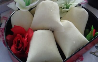 Cách làm sinh tố đá bịch, mang một vé trở về tuổi thơ Cách làm sinh tố đá bịch, mang một vé trở về tuổi thơ