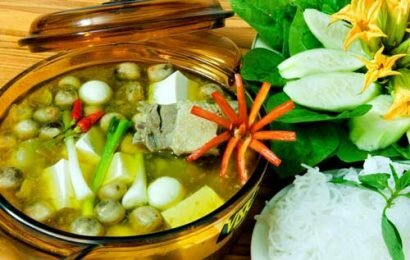 Thơm ngây ngất với món lẩu vịt hầm sả miền Tây Thơm ngây ngất với món lẩu vịt hầm sả miền Tây