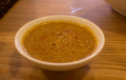 Vào bếp học ngay cách làm nước chấm đậu phộng ngon miễn chê Vào bếp học ngay cách làm nước chấm đậu phộng ngon miễn chê