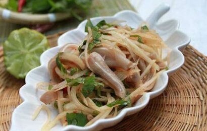 Ăn xong vẫn thèm thuồng với món nộm tai heo đu đủ ngon khó cưỡng Ăn xong vẫn thèm thuồng với món nộm tai heo đu đủ ngon khó cưỡng