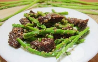 Cách làm món măng tây xào thịt bò thơm ngon khó cưỡng Cách làm món măng tây xào thịt bò thơm ngon khó cưỡng