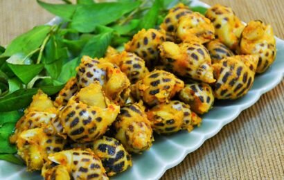 Thèm “nhỏ dãi” với cách làm ốc hương xào phô mai cực hấp dẫn Thèm “nhỏ dãi” với cách làm ốc hương xào phô mai cực hấp dẫn