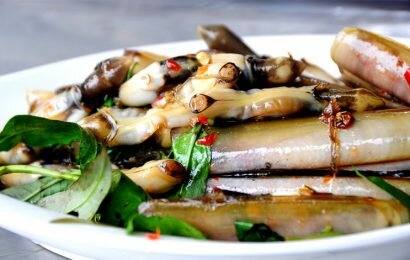Thơm ngon khó cưỡng với cách làm ốc móng tay xào bơ tỏi đơn giản Thơm ngon khó cưỡng với cách làm ốc móng tay xào bơ tỏi đơn giản