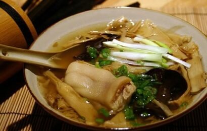 Cách nấu canh măng khô ngon chuẩn công thức nhà hàng Cách nấu canh măng khô ngon chuẩn công thức nhà hàng