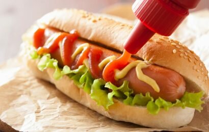 Chia sẻ cách nướng bánh mì kiểu mới đang thu hút hàng triệu người xem Chia sẻ cách nướng bánh mì kiểu mới đang thu hút hàng triệu người xem