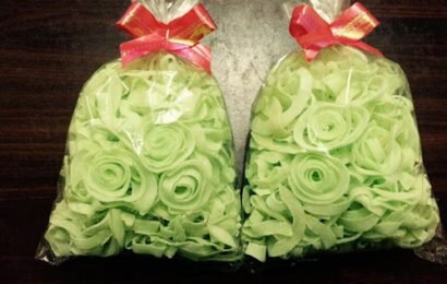 Giới thiệu cách làm mứt dừa lá nếp đơn giản ngay tại nhà Giới thiệu cách làm mứt dừa lá nếp đơn giản ngay tại nhà