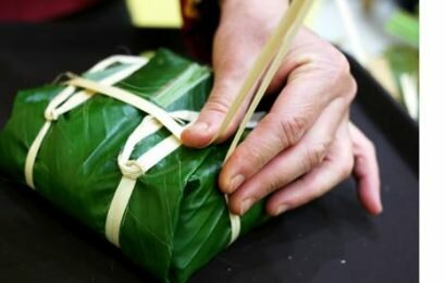 Cách gói bánh chưng nhỏ bằng lá dong ngày tết ngon mà dễ làm Cách gói bánh chưng nhỏ bằng lá dong ngày tết ngon mà dễ làm