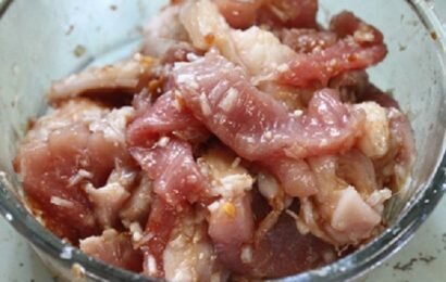 Cách ướp thịt nướng có màu đỏ trông bắt mắt đơn giản Cách ướp thịt nướng có màu đỏ trông bắt mắt đơn giản