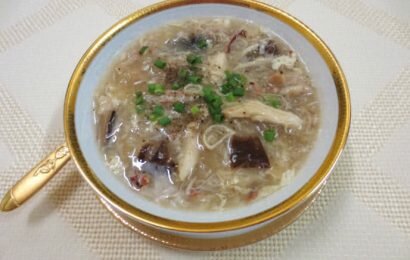 Hướng dẫn cách nấu súp thịt gà dễ ăn nhất