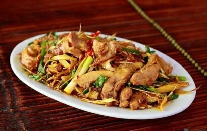 Điểm danh những cách chế biến thịt gà chọi ngon nhất đơn giản nhất Điểm danh những cách chế biến thịt gà chọi ngon nhất đơn giản nhất