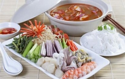 Chia sẻ cách nấu lẩu hải sản ngon nhất ngay tại nhà Chia sẻ cách nấu lẩu hải sản ngon nhất ngay tại nhà