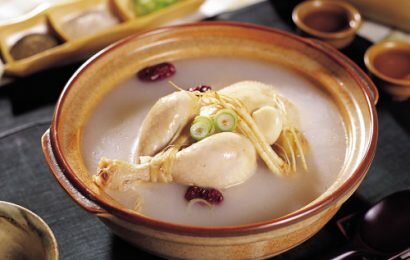 Tích tắc là có món ngon với cách làm gà hầm sâm Tích tắc là có món ngon với cách làm gà hầm sâm