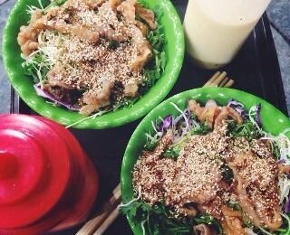 Nộm chân gà rút xương Hà Nội giòn ngon ngay tại nhà Nộm chân gà rút xương Hà Nội giòn ngon ngay tại nhà