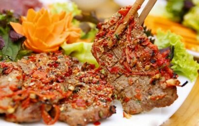 Thịt heo nướng muối ớt hương vị cay mặn không thể chối từ Thịt heo nướng muối ớt hương vị cay mặn không thể chối từ