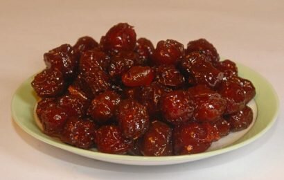 Hướng dẫn cách làm mứt mận miền Nam chuẩn hương vị Hướng dẫn cách làm mứt mận miền Nam chuẩn hương vị