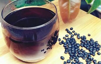 Cùng nhau tìm hiểu công dụng đậu đen ngâm rượu nào