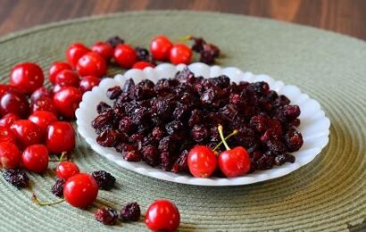 Tiết kiệm hơn với cách làm mứt cherry chất lượng không kém gì ngoài siêu thị