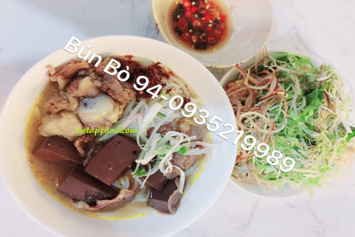 image bun bo nha trang top 15 quan ngon noi tieng gia lai binh dan 165469665235801 Em Vào Bếp