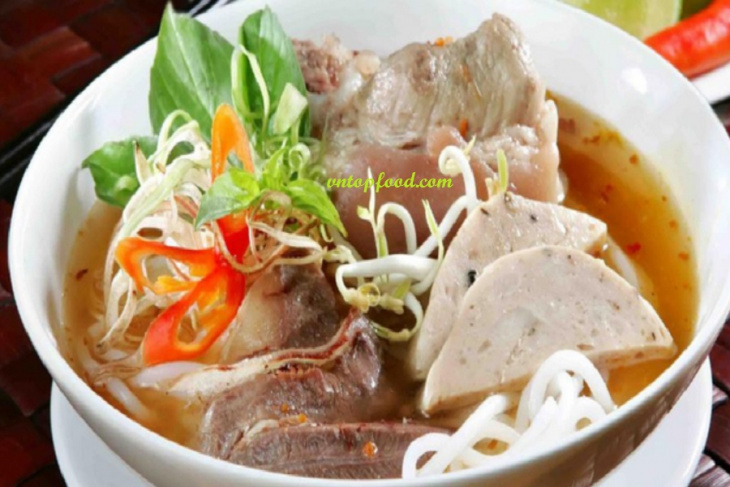 image bun bo nha trang top 15 quan ngon noi tieng gia lai binh dan 165469665663905 Em Vào Bếp