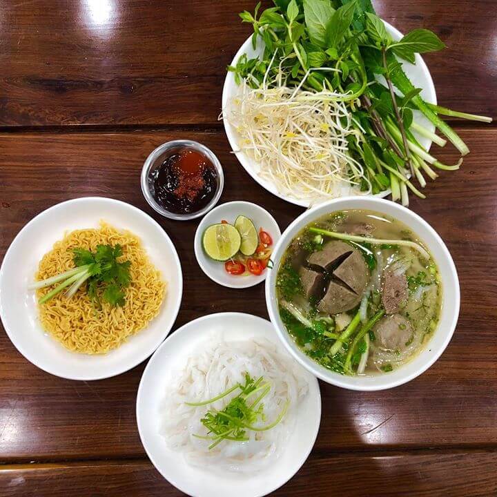 image tong hop 25 quan pho ngon o can tho dam da huong vi viet 165569964794153 Em Vào Bếp