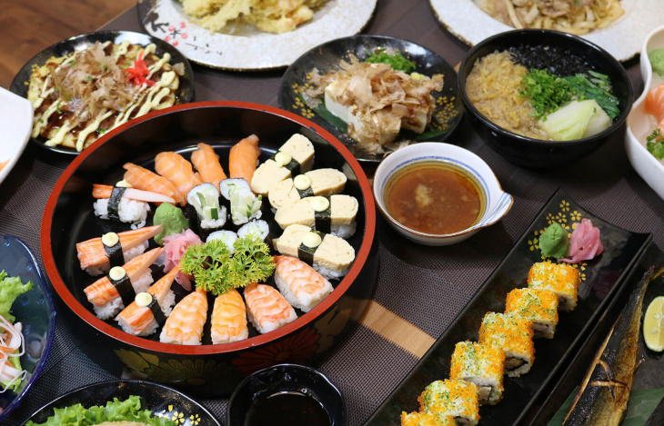 image top 20 dia chi an buffet sushi gia re ngon noi tieng tai tphcm va ha noi 165639981594094 Em Vào Bếp