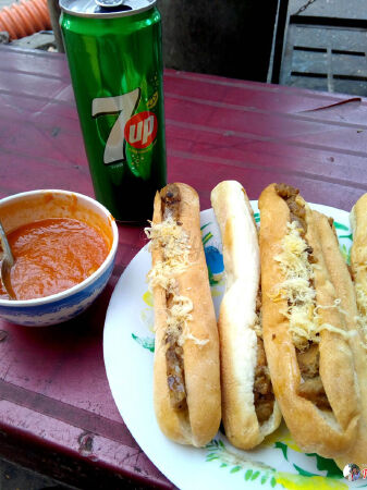 image top 12 dia chi banh mi cay ngon nuc tieng tai hai phong 165858212898470 Em Vào Bếp