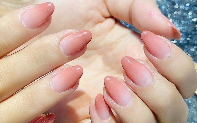 tham khao 80 kieu nail ombre sanh dieu cho dip tet nam nay 202202100810005628 Em Vào Bếp